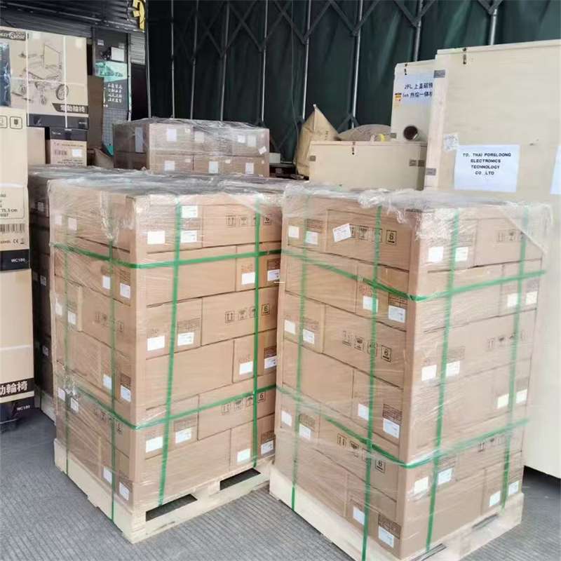 西区博湖县：物流专线的高效货运之旅