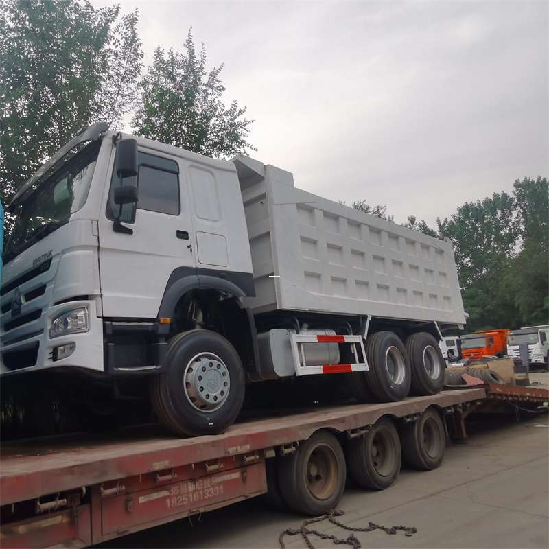 西区探索古塔区多元化物流运输的奥秘