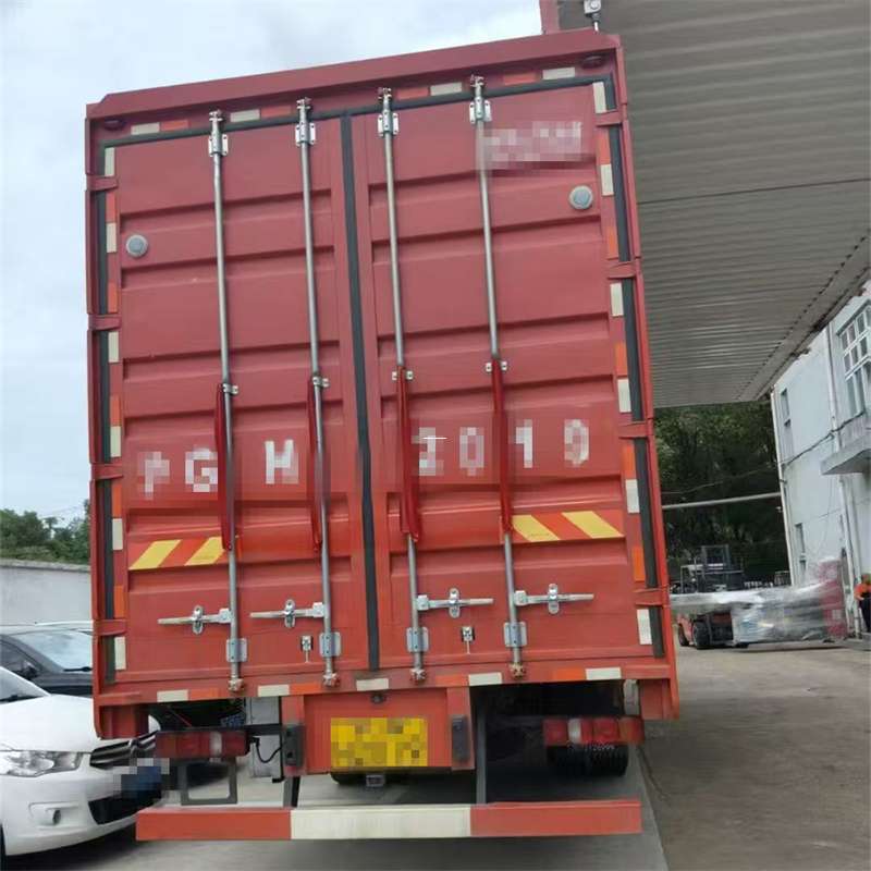 西区探索乡城县进仓物流：多元服务与高效运输线路