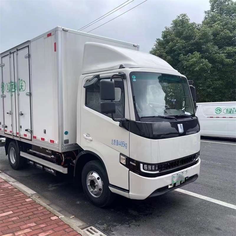 渠县物流专线:大件货运与进仓出口的高效之道